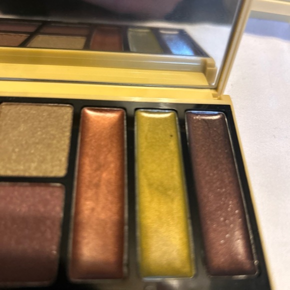 Ready To Wear The Eyes Premiere Collection Compact Color Splash eyeSHADOW  eye - Picture 4 of 6